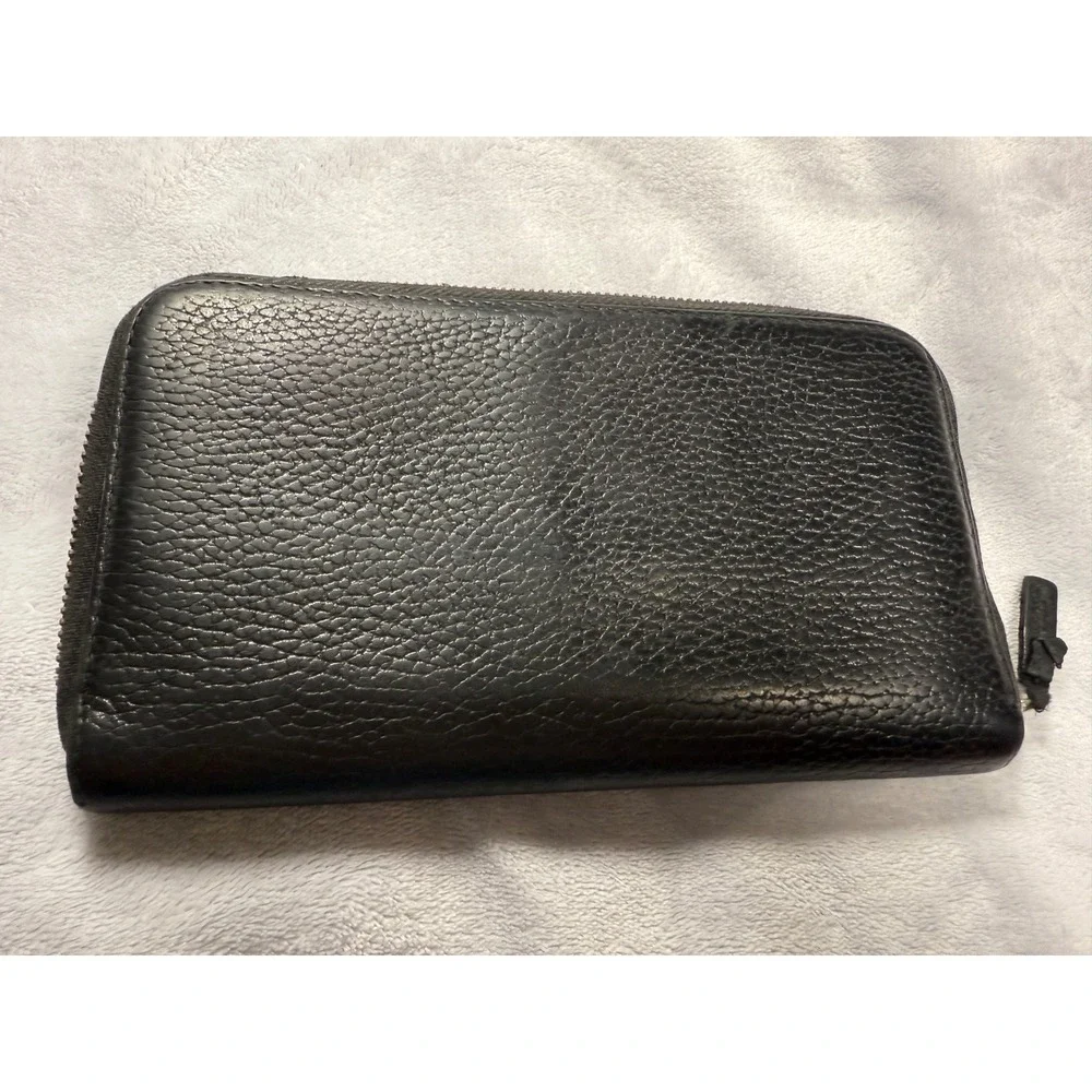 Gucci Black Leather Interlocking G Zip‎ Wallet